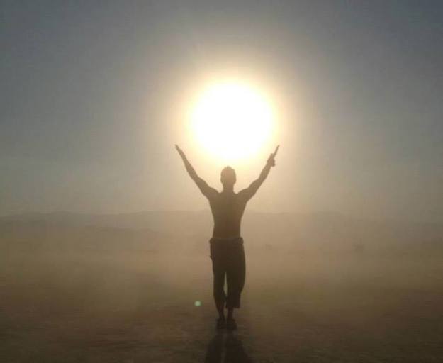 1238162_10153225307960790_299993350_n1