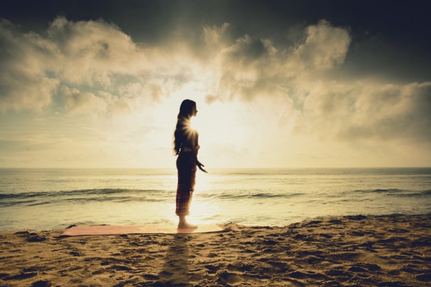 indian-woman-meditation-pose-1